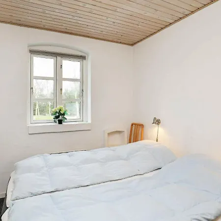 Quaint Holiday In Bl Vand With Whirlpool Oksbøl
